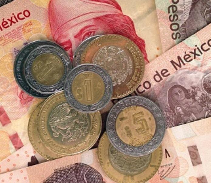 AMLO aprueba alza de 15% al salario mínimo en 2021, sin la aprobación de los patrones / en plena crisis y sin crecimiento económico, solo habrá despidos