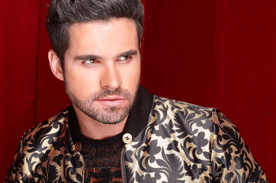 ELEAZAR GÓMEZ PIDE DISCULPA PÚBLICAMENTE A TEFI VALENZUELA