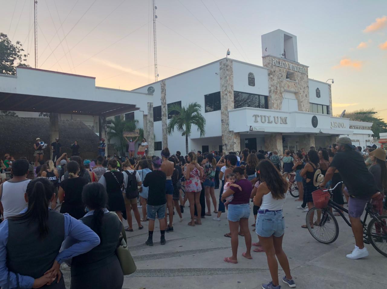 Último Momento: Marcha feminista en Tulum