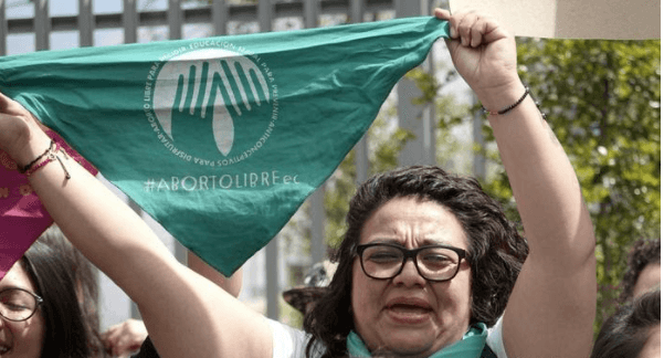 ¡Sube la marea verde! Congreso despenaliza el aborto en Sinaloa hasta las 13 semanas de gestación