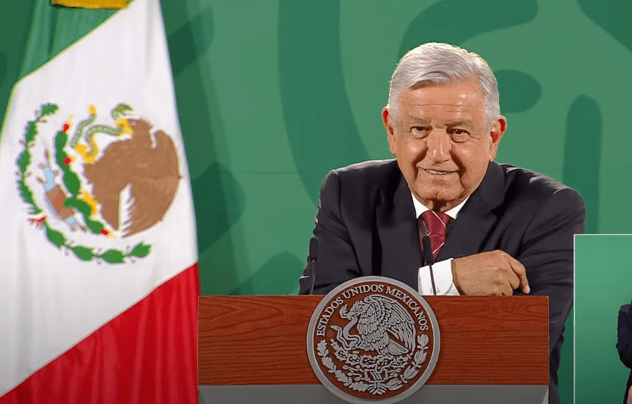 “Es una exageración”: AMLO sobre la noticia de la enfermera que intentó engañar con vacunación