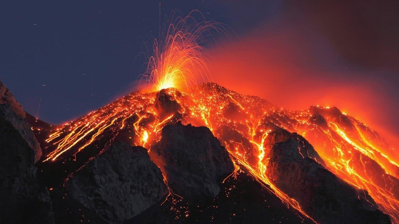 IMPACTANTE erupción del Volcán Nyiragongo en África deja a miles sin hogar.