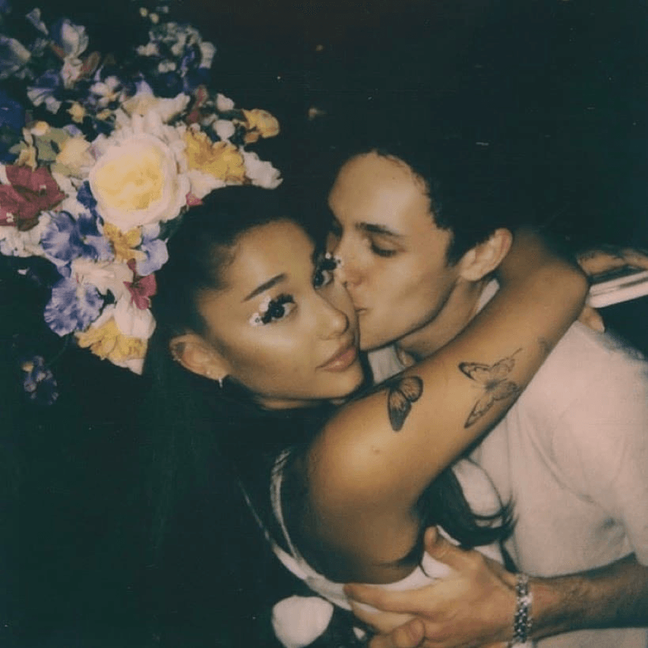 ¡Si, Acepto! Ariana Grande se casó en secreto con Dalton Gómez