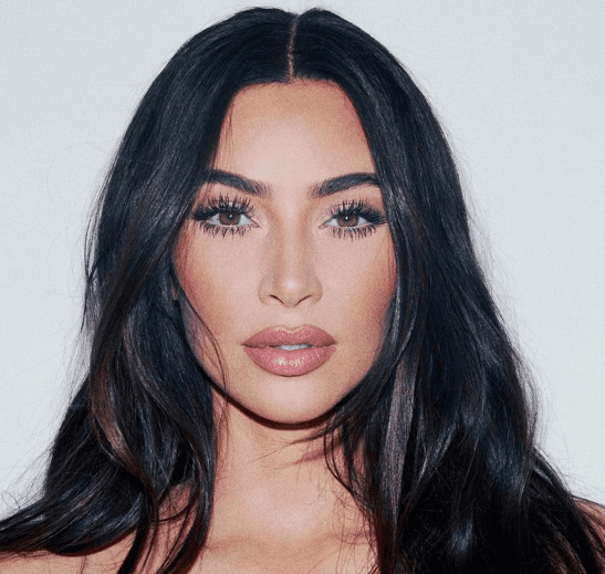 Kim Kardashian niega haber maltratado el icónico Marilyn Monroe que uso en la Met Gala