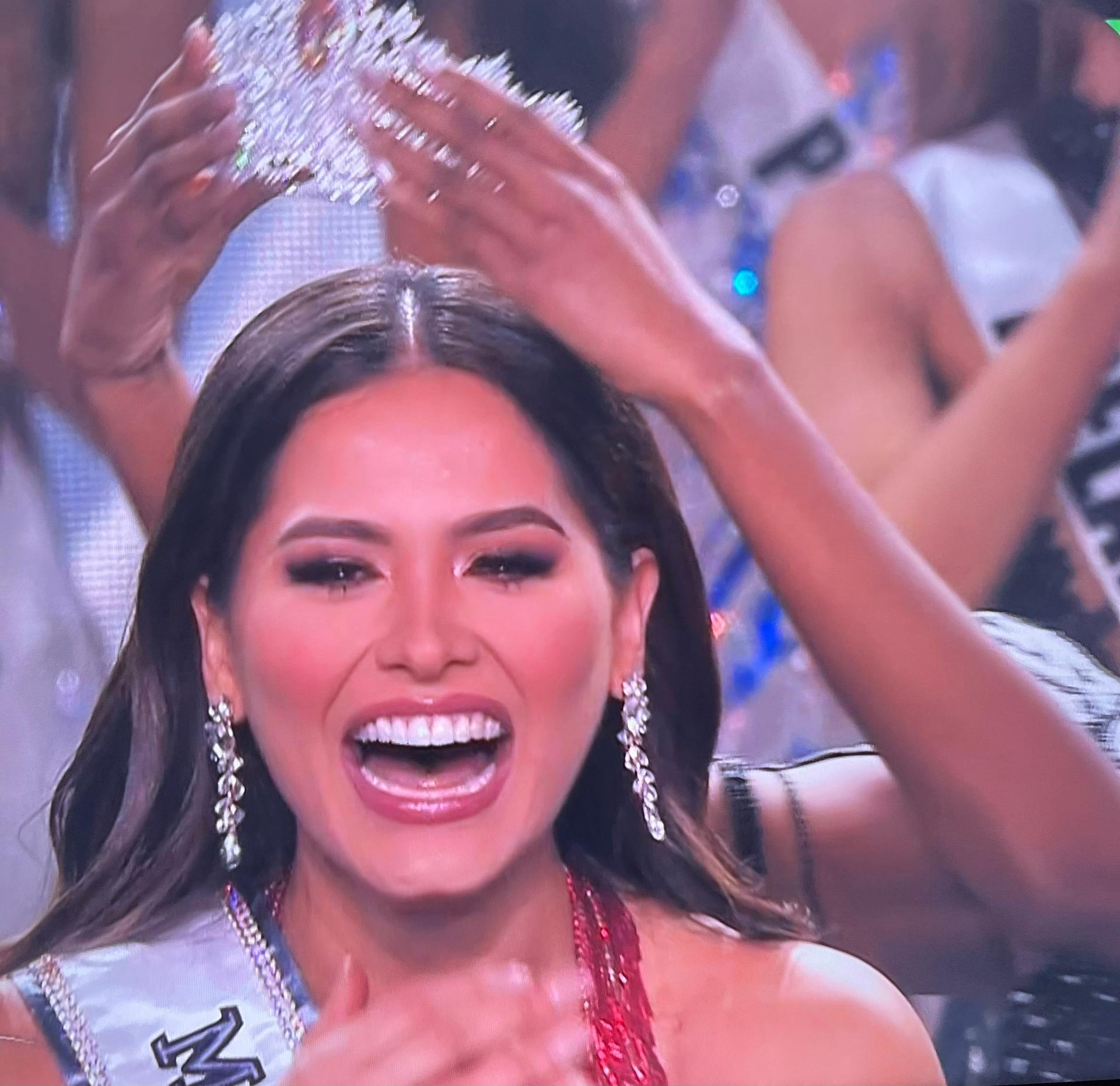 ¡Viva México! Andrea Meza es la Miss Universo 2021