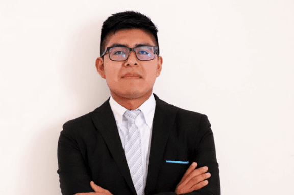 Ramiro González: estudiante zapoteca becado totalmente en Harvard