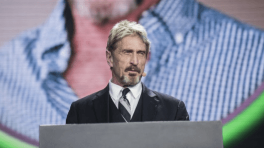 John McAfee se suicida en prisión de Barcelona