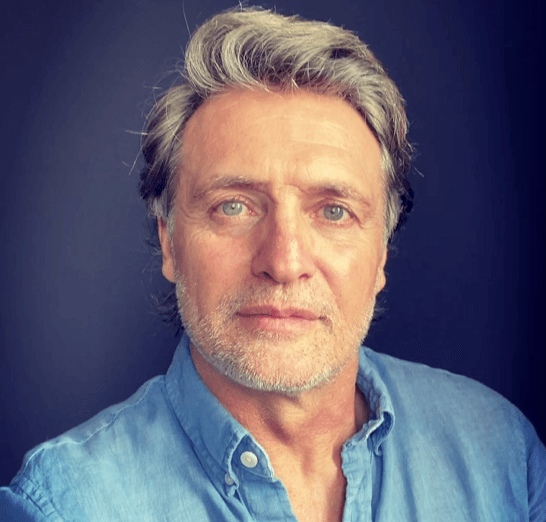 ¡La vacuna es una mentira! Juan Soler se une club que dice “No a la vacunación”