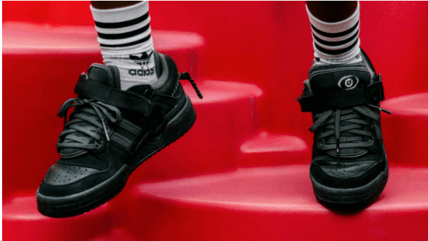 Bad Bunny lanza sus nuevos tenis con Adidas: Back to school