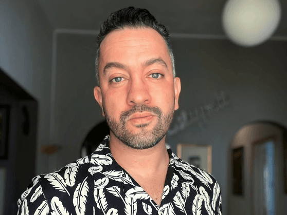 Critican a Chumel Torres por burlarse de una persona no binaria que pedía utilizar lenguaje inclusivo