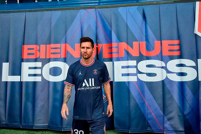 PSG retira la publicidad de Messi