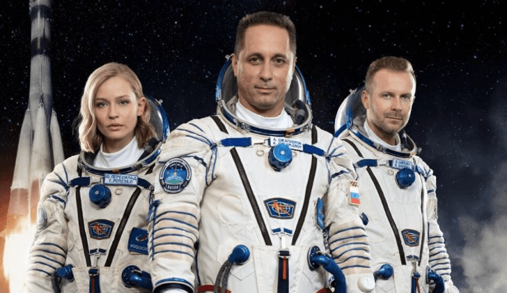 Comienza grabación de la primera película en el espacio