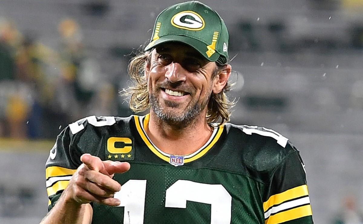 Aaron Rodgers se convierte en el mejor pagado de la historia