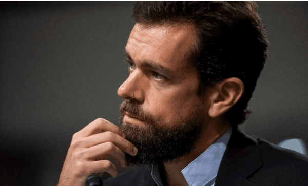 El CEO de Twitter renuncia, ¿por qué?