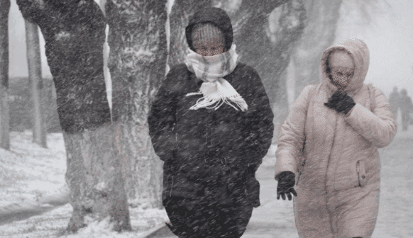 Moscú vive la peor nevada en 72 años