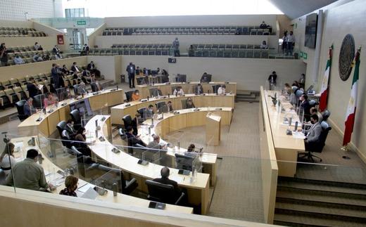 El Congreso de Guanajuato aprobó la ley que impide que violentadores lleguen a cargos públicos