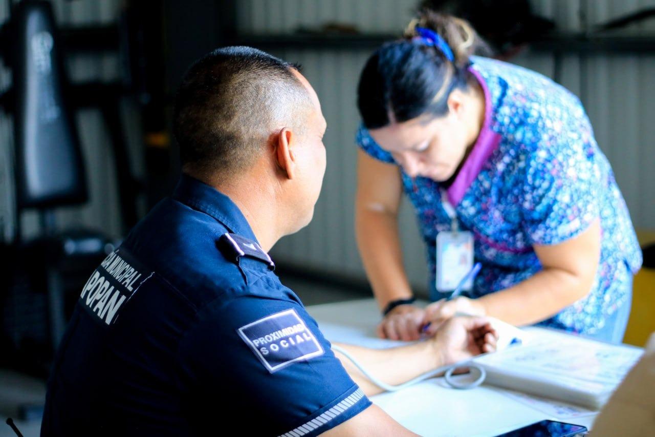 Policías de Zapopan se suman a campaña de donación de sangre