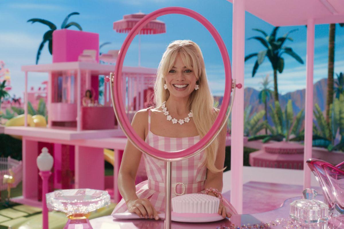 Barbie y Oppenheimer lideran las nominaciones a los Golden Globes 