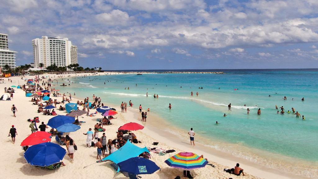 Esperan la llegada de medio millón de turistas a Quintana Roo