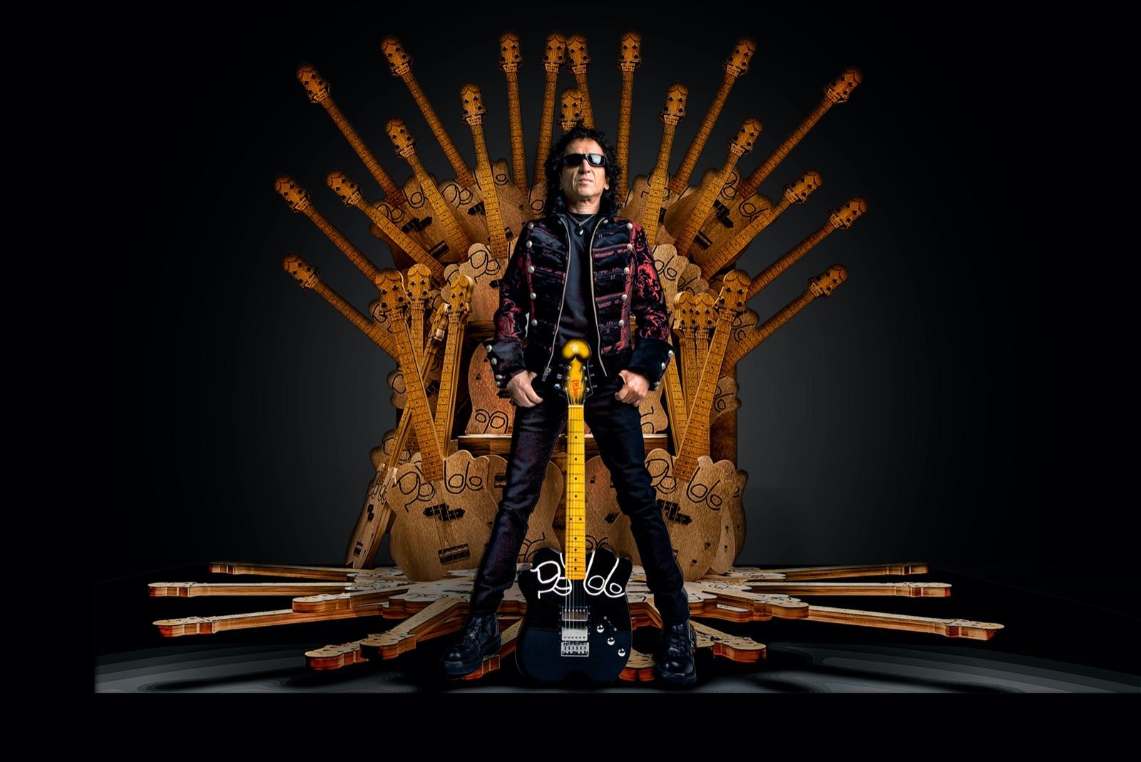 Alex Lora es el único propietario de la marca El TRI, ni la selección puede usarlo