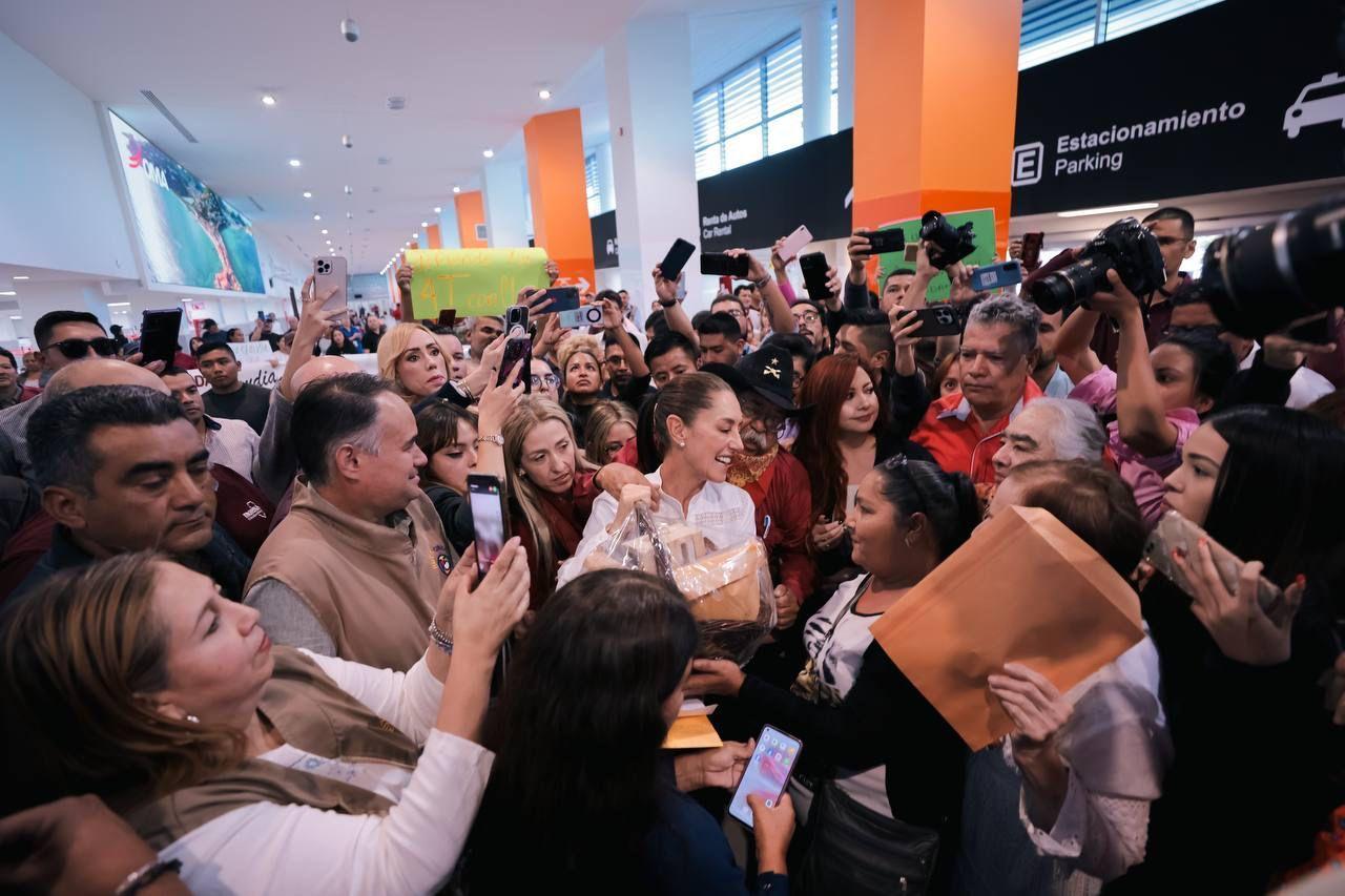 Arriba el norte!!! Con música y batucada reciben a Claudia Sheinbaum en Chihuahua