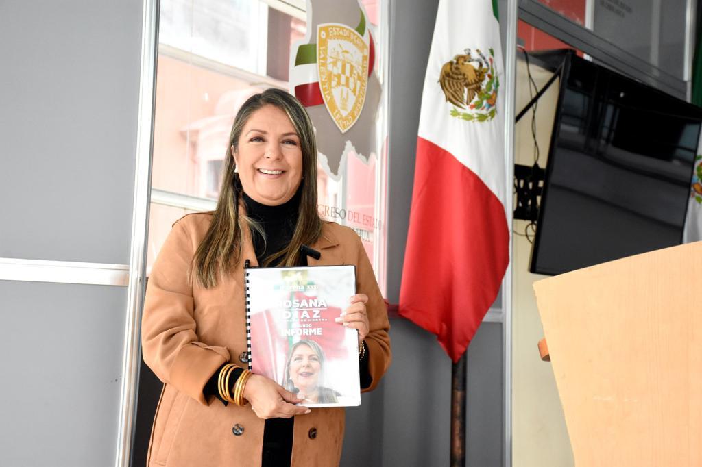 Entrega Rosana Díaz segundo informe de labores legislativas en Chihuahua