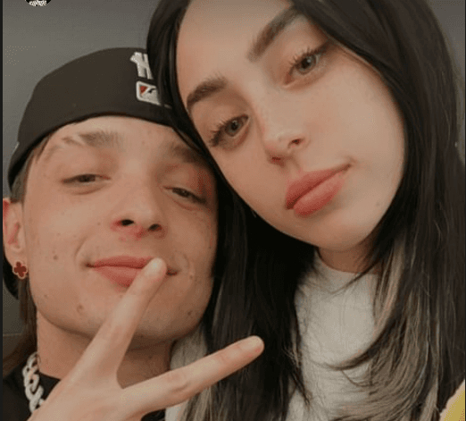 Peso Pluma y Nicki Nicole fueron captados en Polanco con fuerte dispositivo de seguridad
