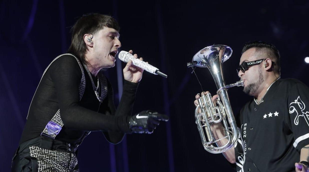 Peso Pluma triunfa en el Foro Sol