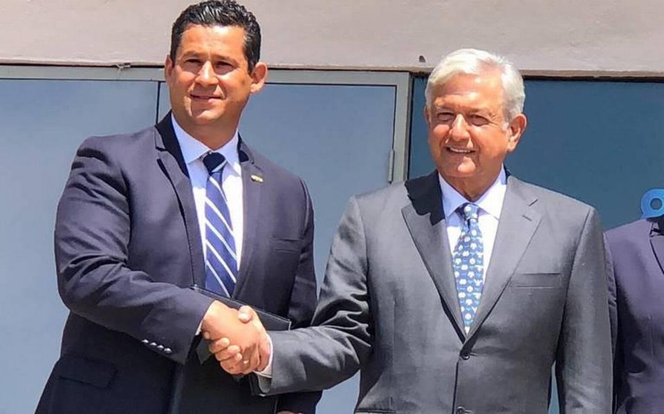 Gobernador de Guanajuato niega estar financiando campañas contra AMLO