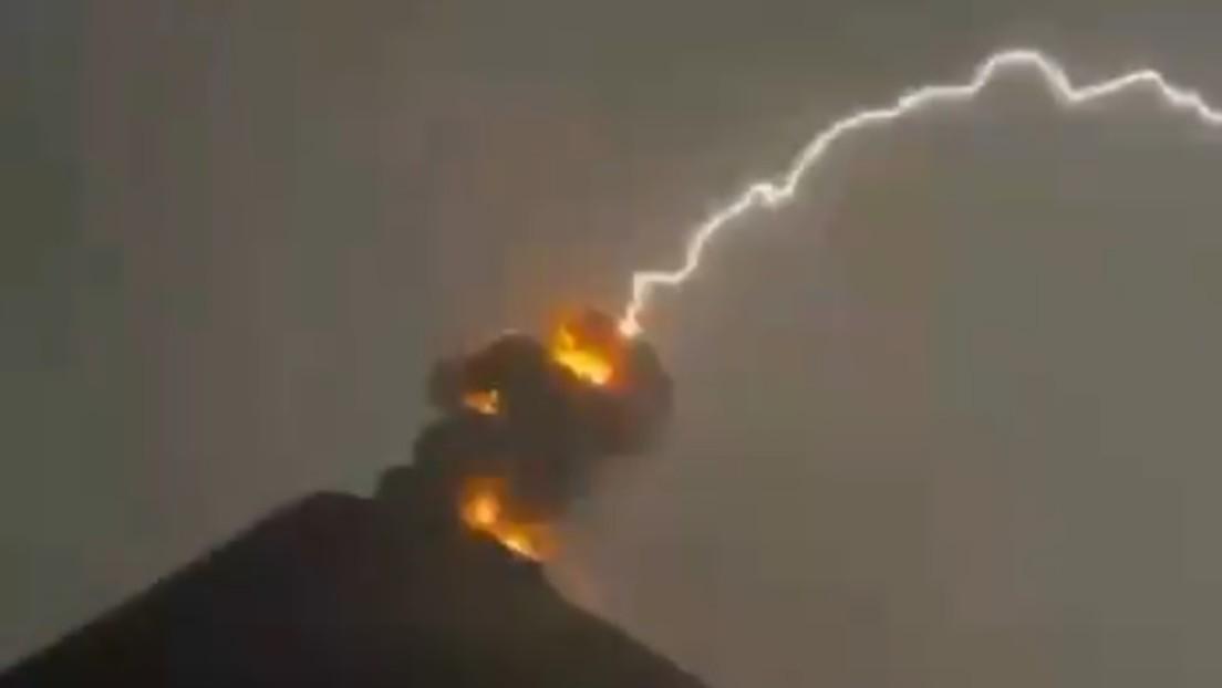 Impactante erupción del Volcán de Fuego en Guatemala