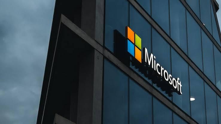 Microsoft cayó a nivel mundial y todo es caos