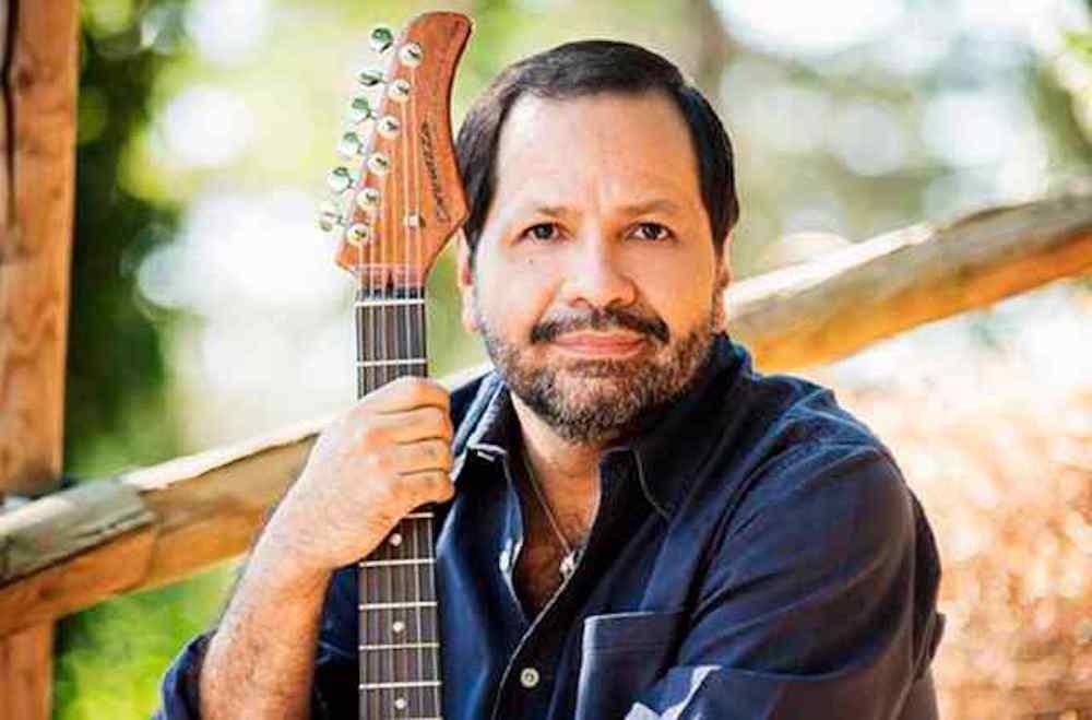 Martín Valverde en el teatro Galerías de Guadalajara