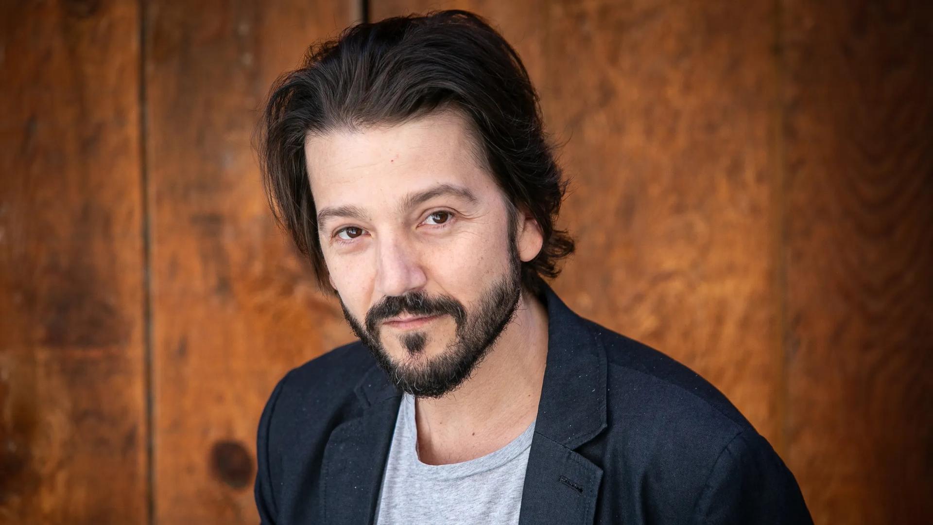 Diego Luna es nominado como Mejor Actor en los Golden Globes 2025