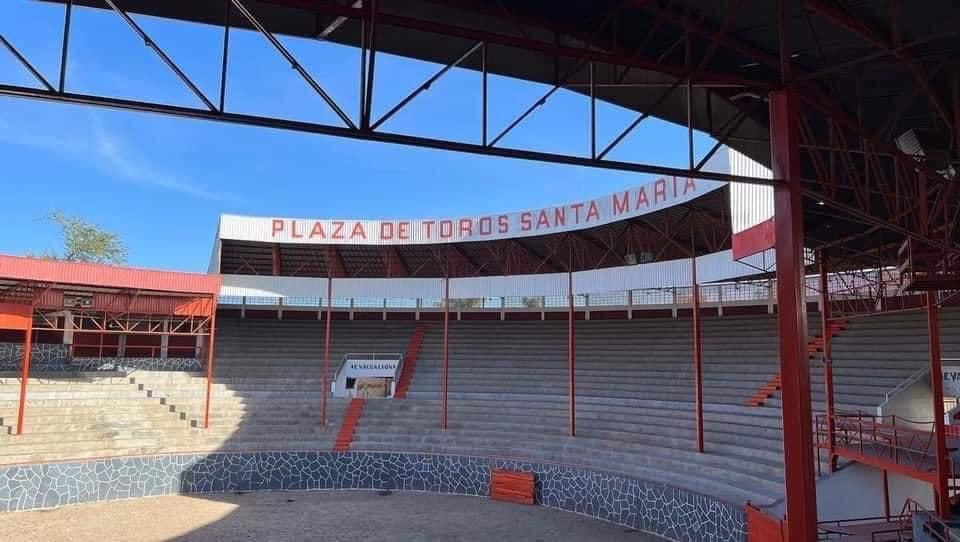 Reabre la histórica plaza de toros de Santa María Tequepexpan en Guadalajara
