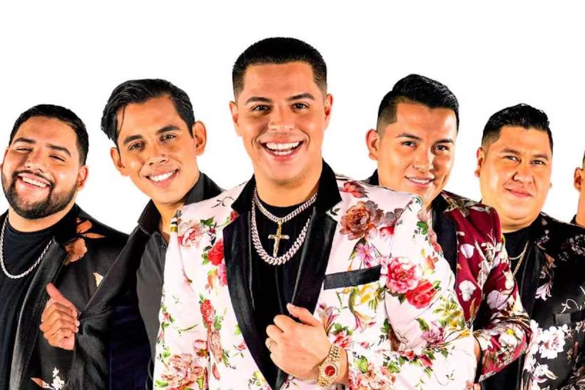 Amenazan a Grupo Firme con narcomanta