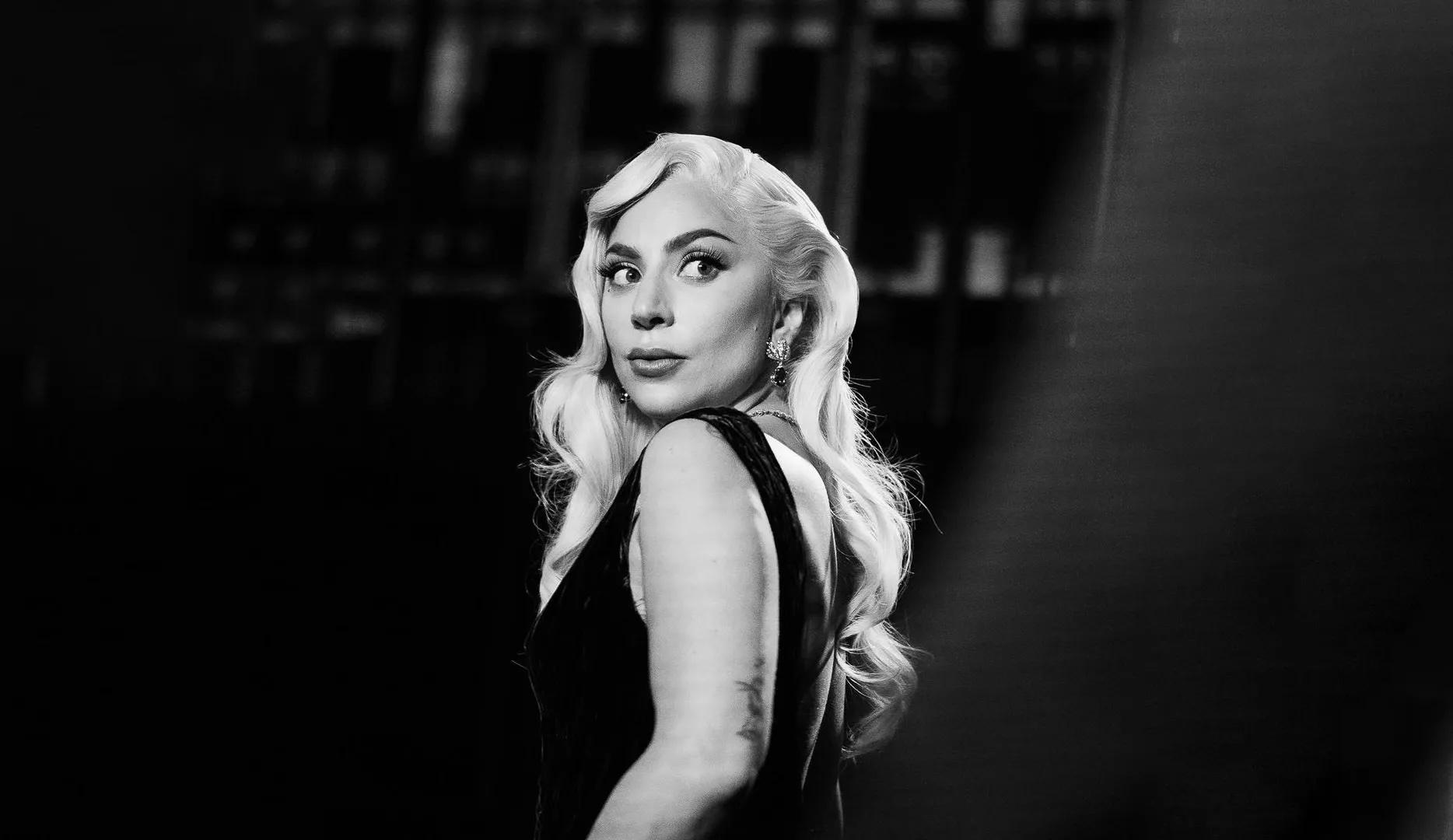 Lady Gaga anuncia visita a México