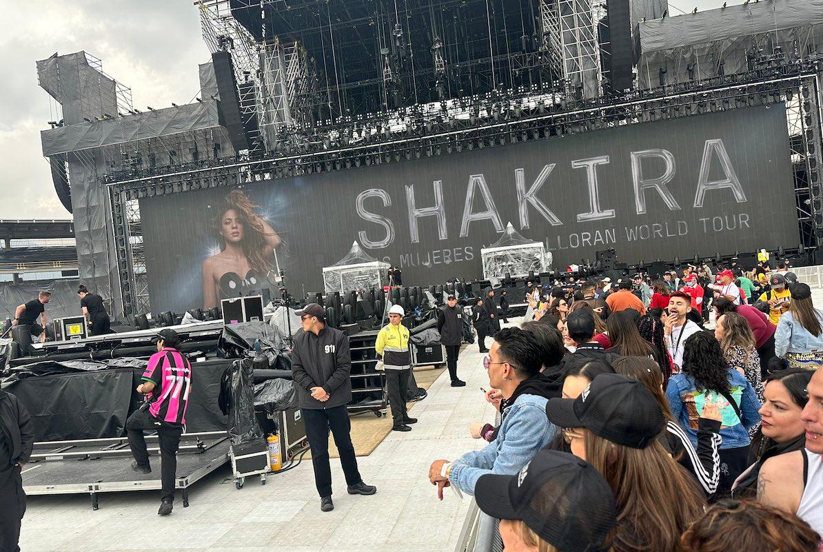 ¡Es hoy, es hoy! Shakira inicia su tour por México