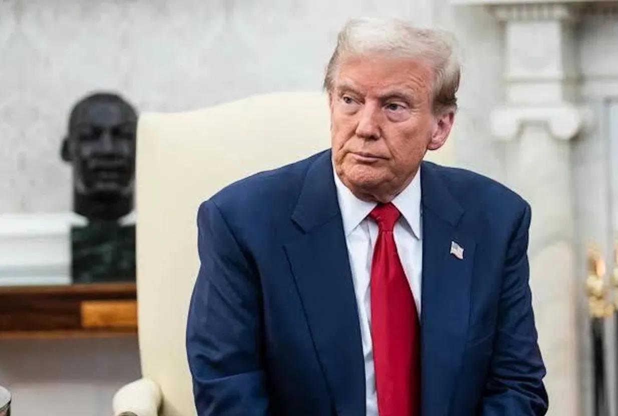 Trump va por migrantes que se beneficiaron de programas sociales en pandemia