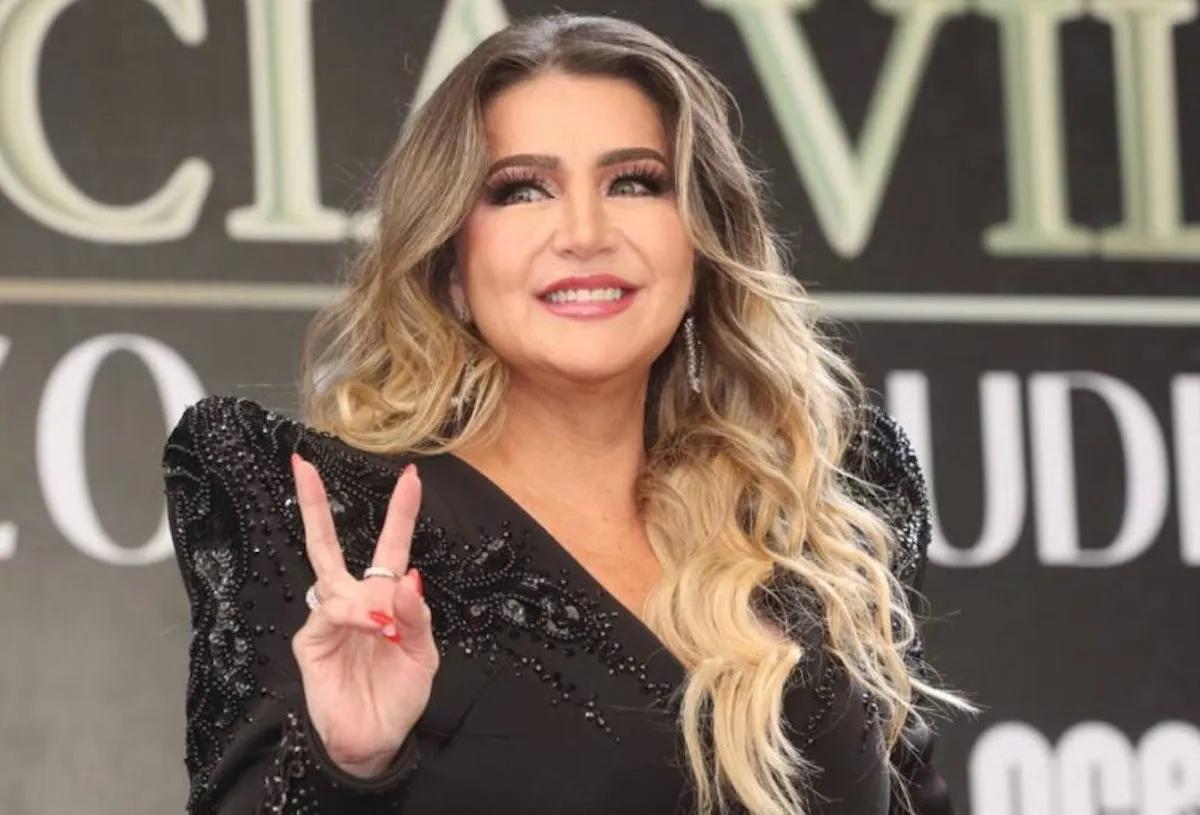 Alicia Villarreal habla sobre la cancelación de su presentación  en la CDMX 