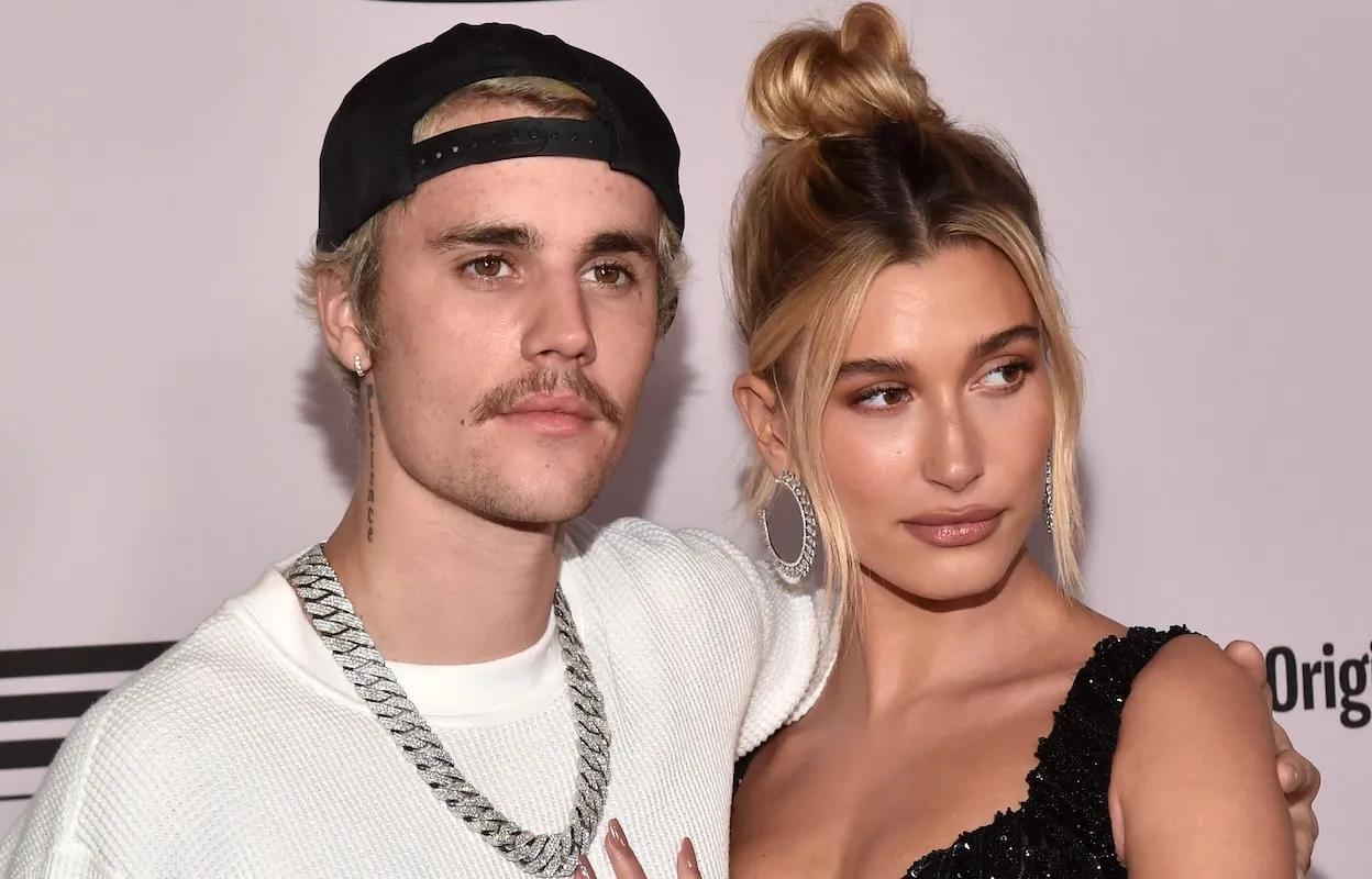 Justin Bieber le lleva mariachi a su esposa Hailey