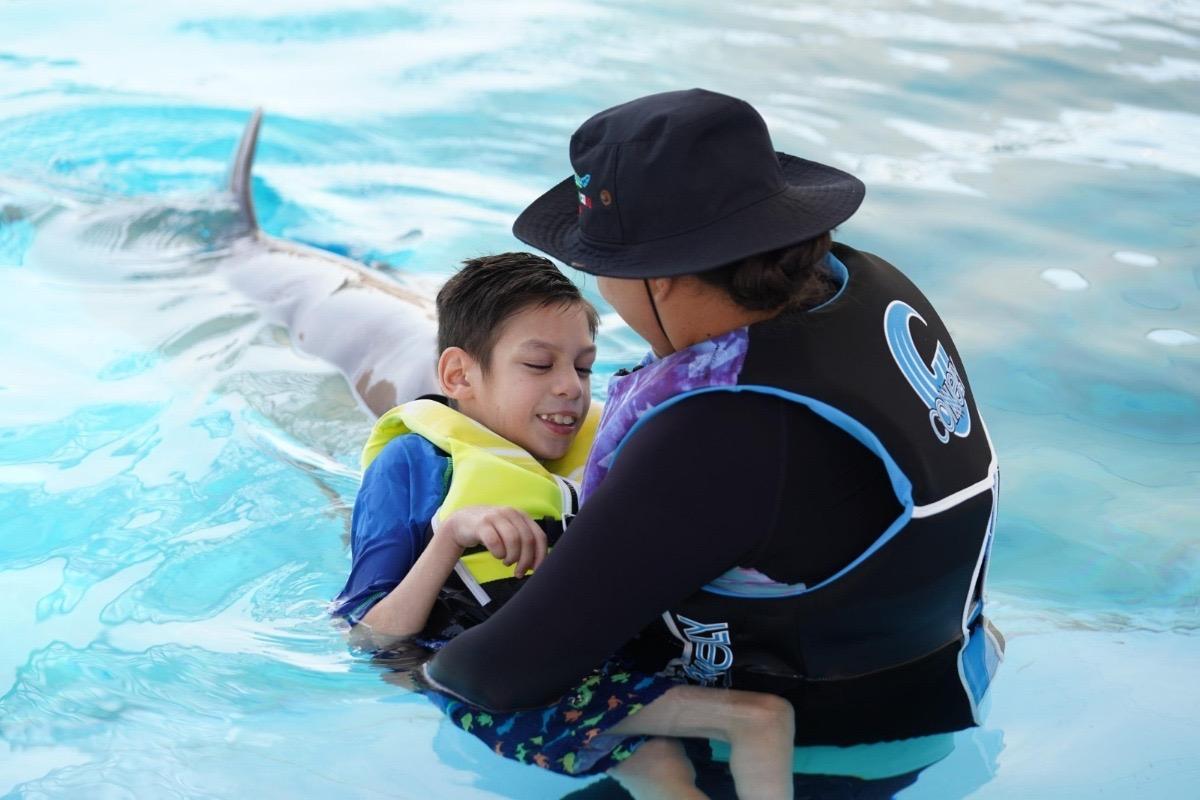 Inicia en Sonora registro para terapias asistidas con delfines