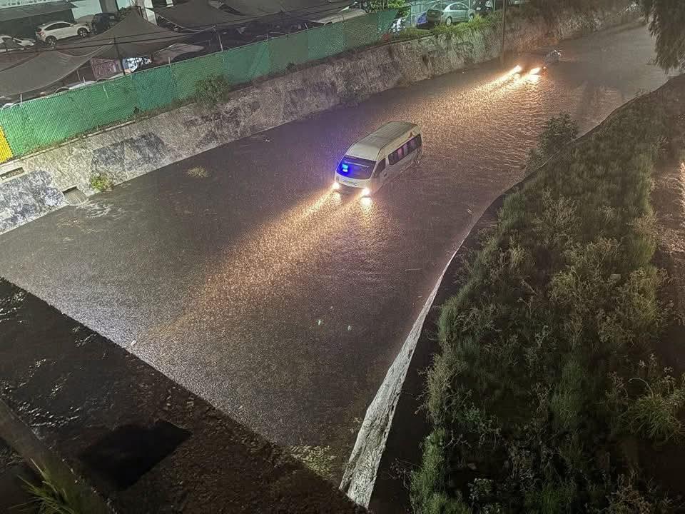 La CDMX y el Edoméx colapsaron por lluvias 