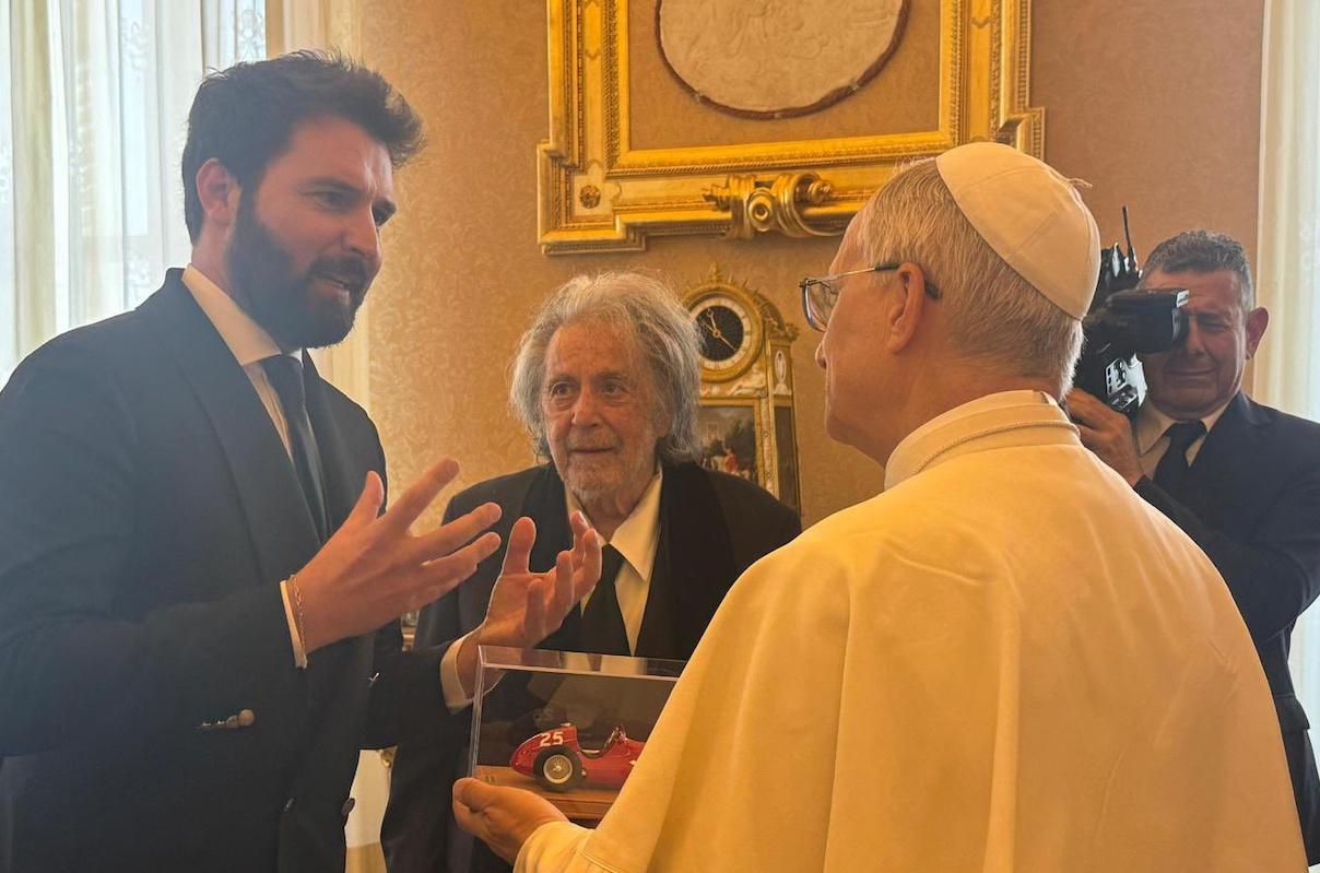 Al Pacino se reúne con el Papa León XIV 