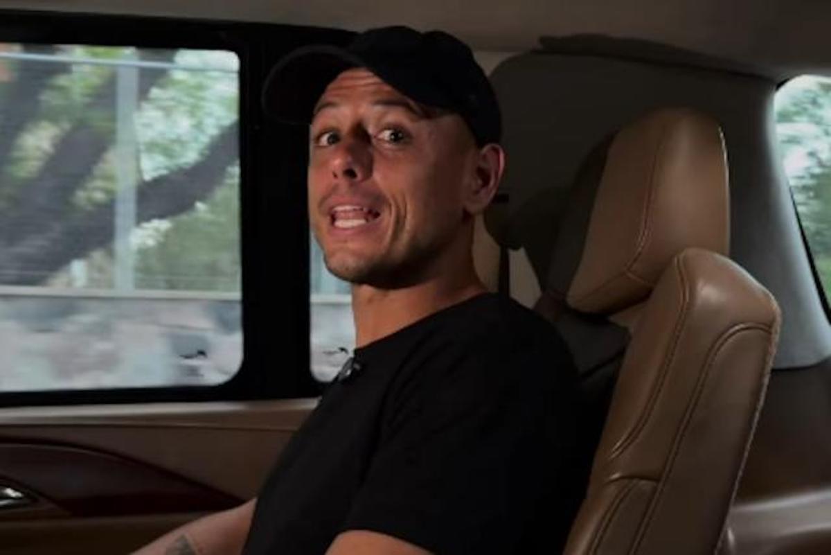 Piden cancelar a Javier Hernández por comentarios machistas