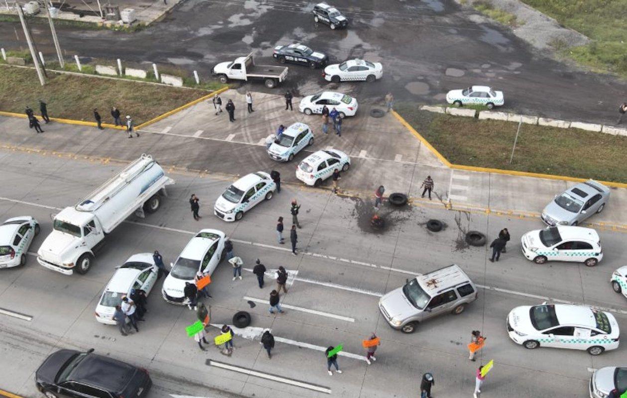 Bloqueo en la México- Querétaro