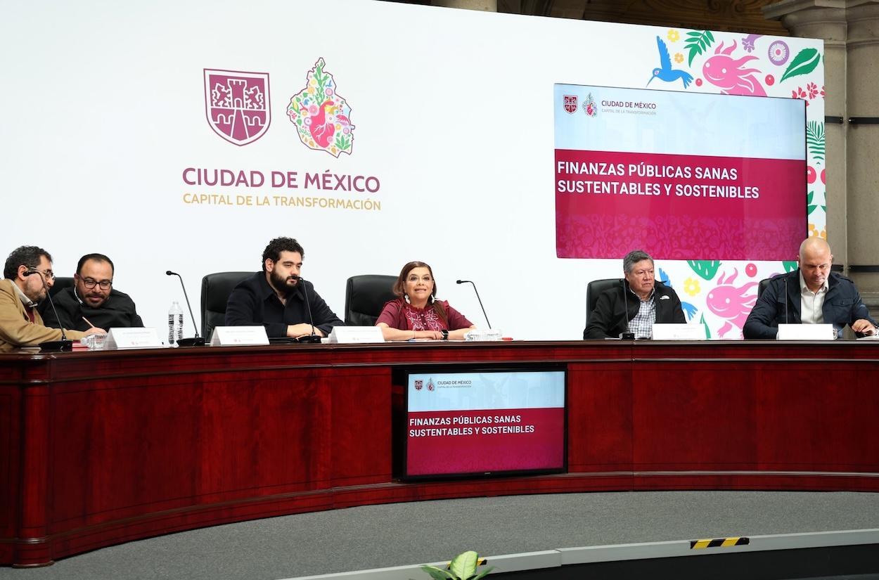 Clara Brugada presenta su informe de finanzas con récords históricos para la CDMX