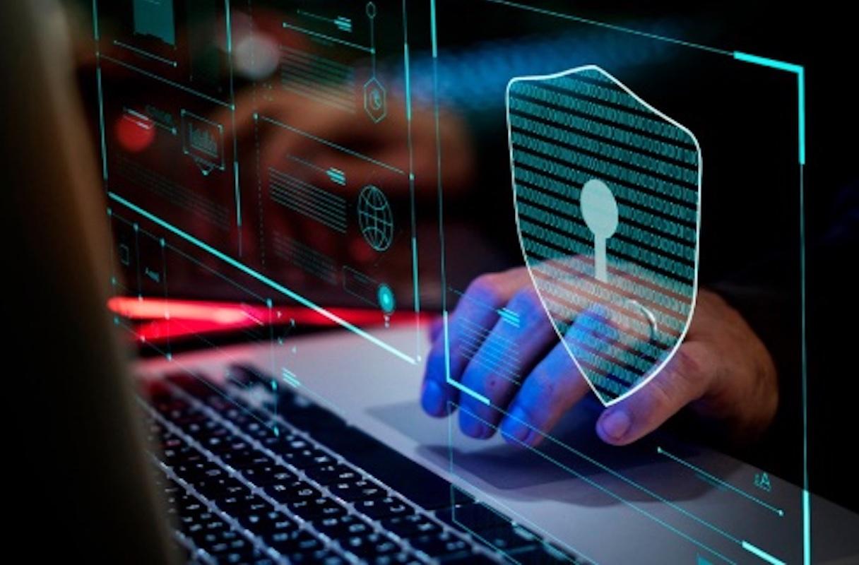 ¡Cuidado! Mensajes de texto, vía whatsapp o email pueden robar tu identidad
