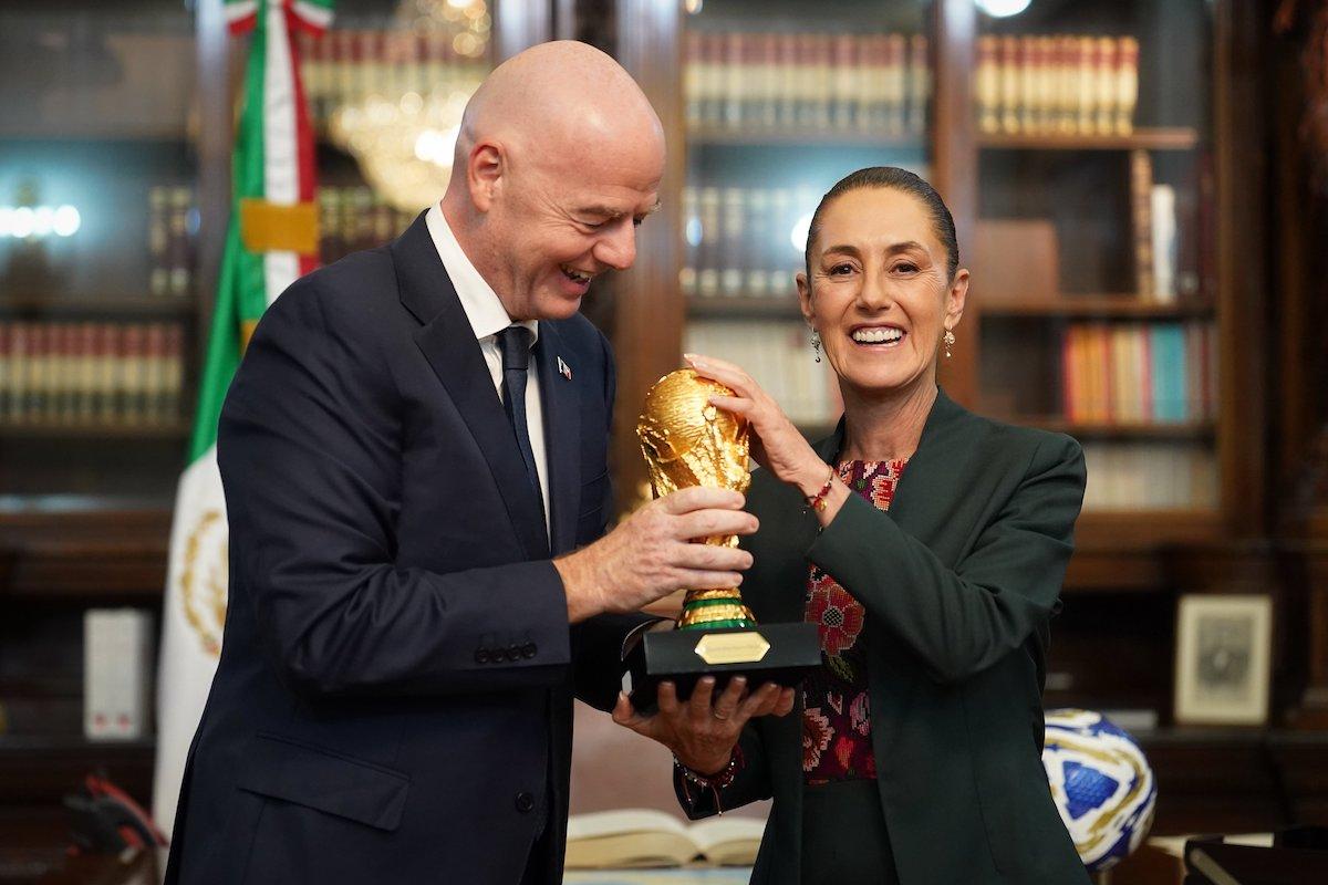 Claudia Sheinbaum se reunió con el presidente de la FIFA 