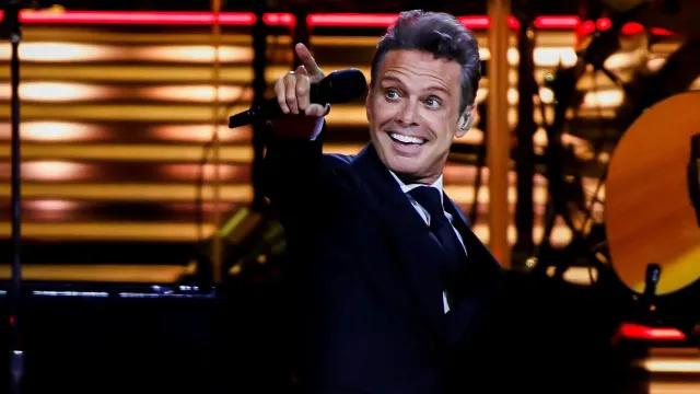 Luis Miguel se encuentra hospitalizado en Nueva York