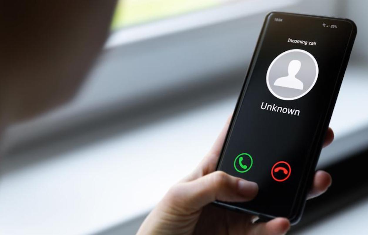 Alertan por aumento de llamadas fraudulentas provenientes del extranjero